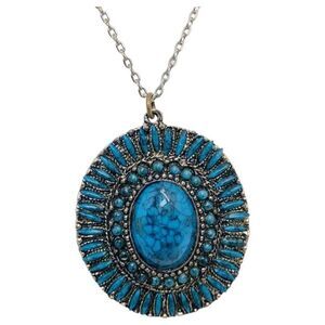 Vintage Women’s Southwestern Simulated Blue Turquoise Silver Tone Necklace 20”